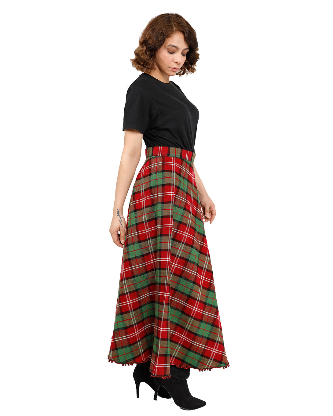 Long Plaid Skirt - Button Zipped - ight side view
